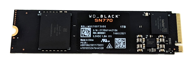 Die WD_BLACK SN770 1 TB kommt ohne Kühlkörper aus.