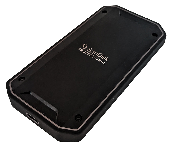 Die SanDisk Professional PRO-G40 SSD kommt mit einem robusten Gehäuse.
