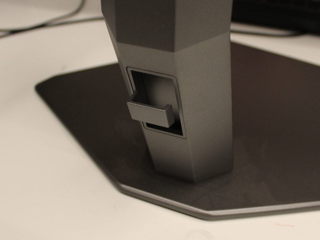 Kleine Helferlei für Kabelmanagement.