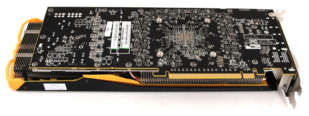 Die Rückseite der Sapphire Radeon R9X 290 Tri-X OC ist wenig spektakulär.