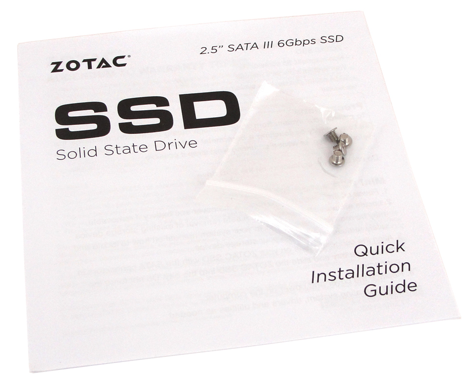 Der Lieferumfang der ZOTAC Premium Edition SSD im Überblick.