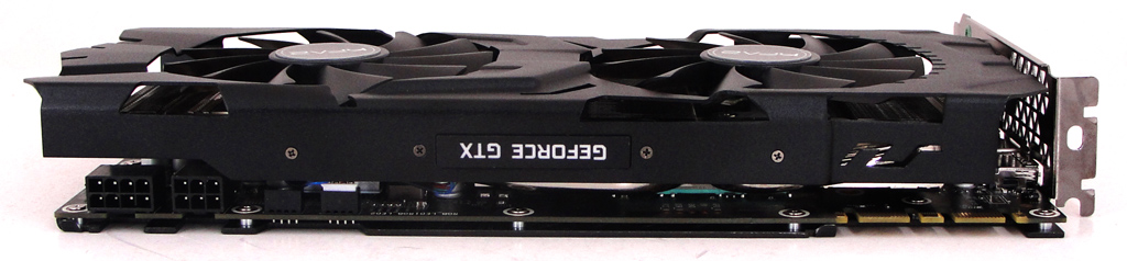 Die KFA2 GeForce GTX 1080 EXOC von der Seite.