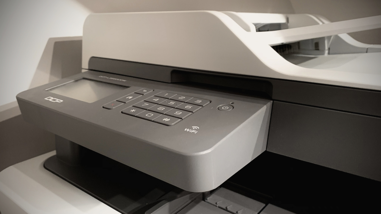 Für den privaten Gebrauch kommen Laser- oder Tintenstrahldrucker in Frage.
